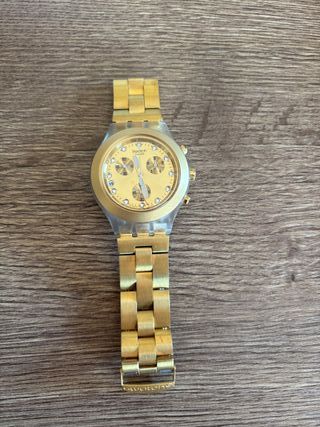 Reloj Swatch Dorado