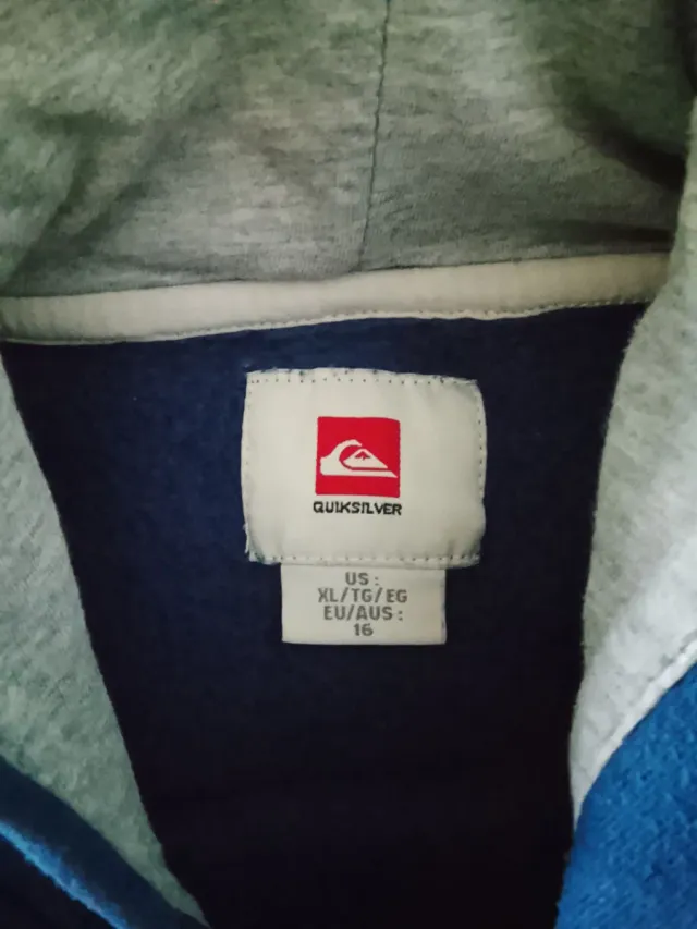 Sudadera “Quiksilver”