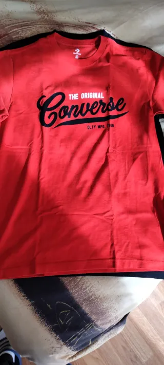 Lote 2 Camisetas Converse y Mistral Talla S