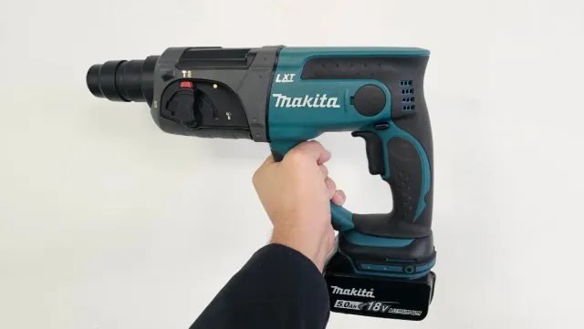 Makita DHR202 LXT 18V 5.0Ah