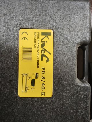 Clavadora Neumática KLIVEC P0.840K