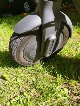 Patinete Xiaomi Essential Negro