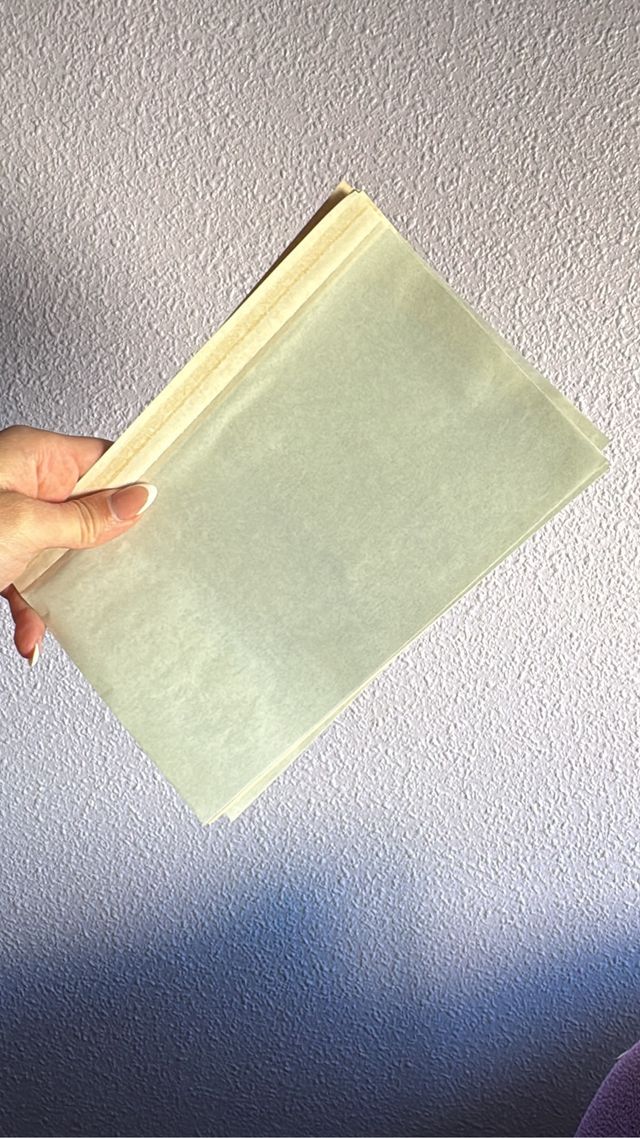 varios tamaños de papel de calco para tatuar