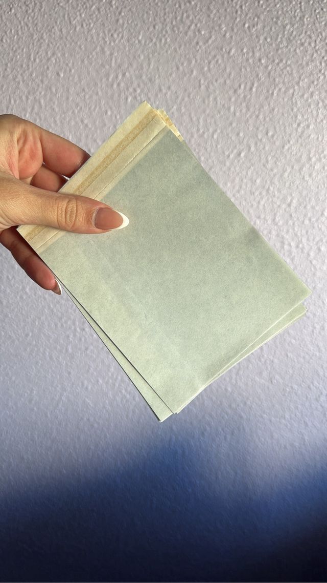 varios tamaños de papel de calco para tatuar