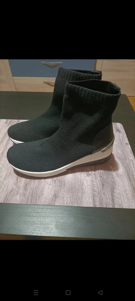 Botín calcetín negro