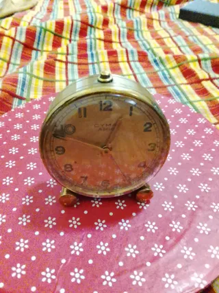 Reloj despertador CYMA AMIC