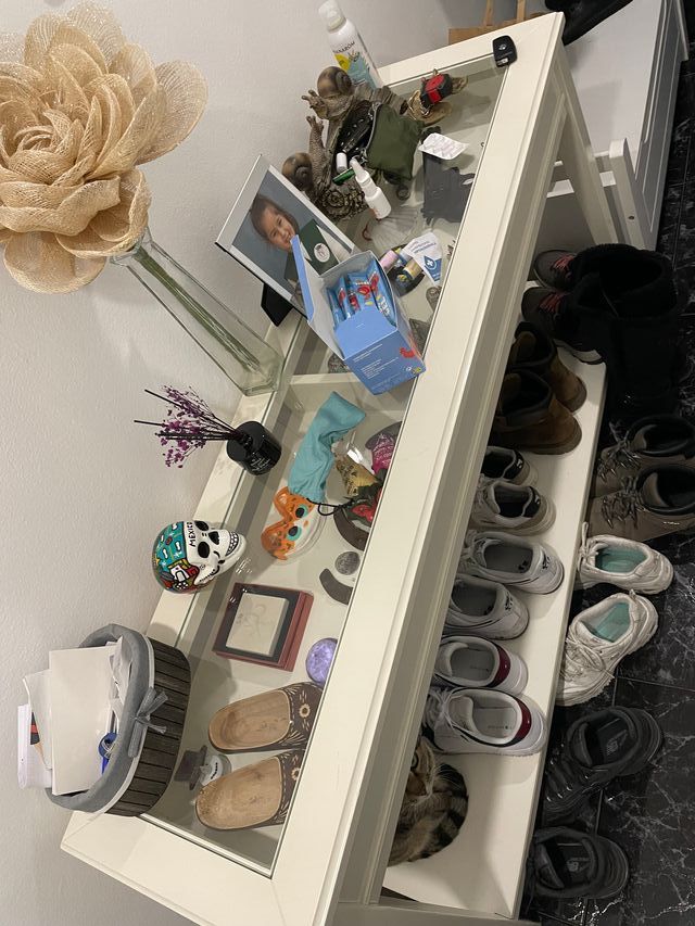 Mesa consola recibidor blanca y cristal