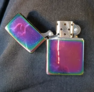 Mechero Zippo Arcoíris