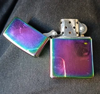 Mechero Zippo Arcoíris