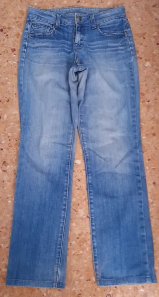 Pantalón vaquero y camisa cuadros hombre Celio.