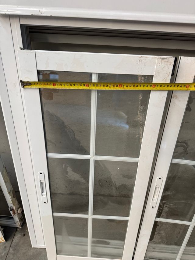 Ventana aluminio con persiana