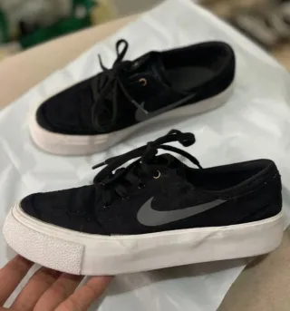 Zapatilla Nike SB Stefan Janoski Negra