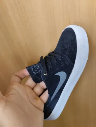 Zapatilla Nike SB Stefan Janoski Negra