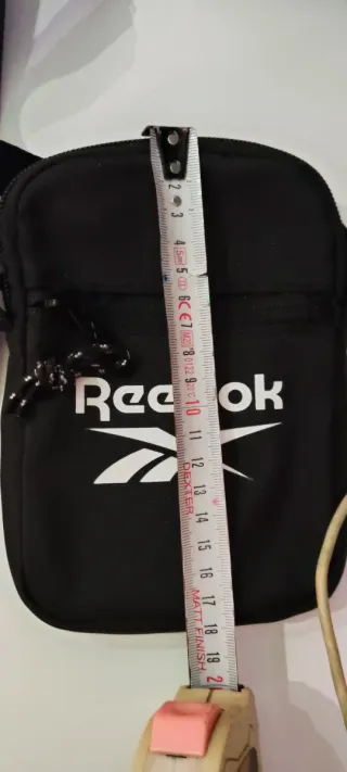 Bandolera Reebok Negra