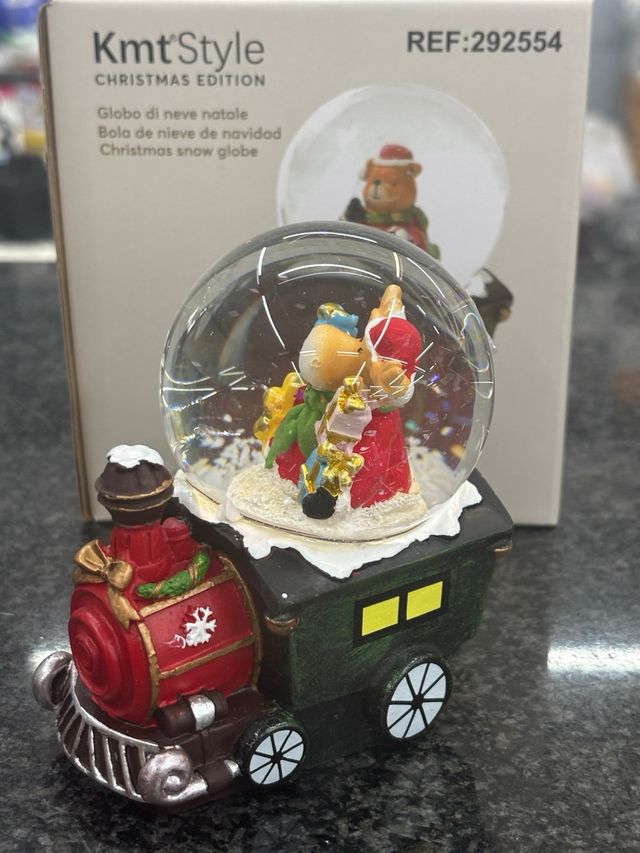 Bola de nieve KmtStyle tren Navidad