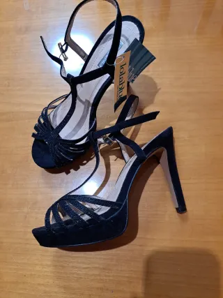 Zapatos de vestir sandalias Lola Blue negros