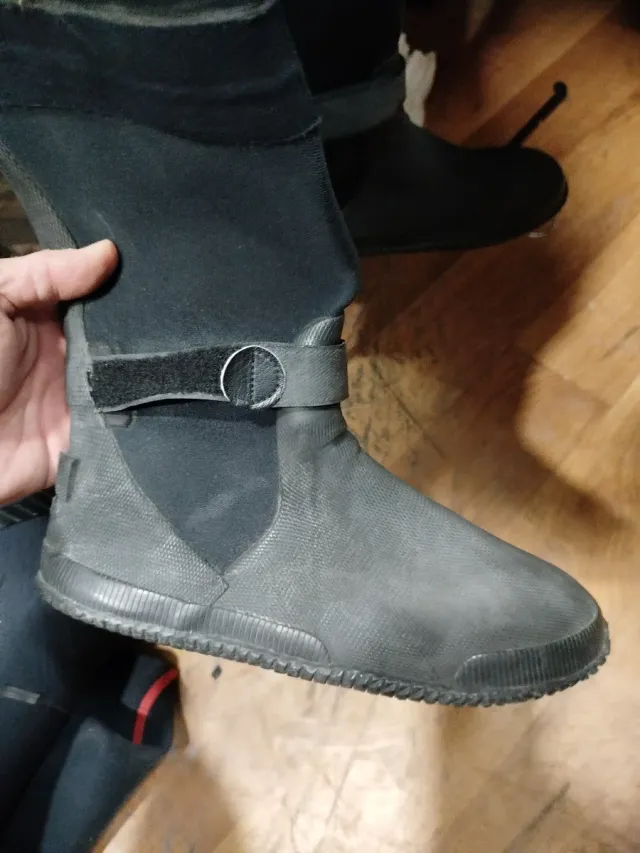 Traje Seco Subacqua Black Day