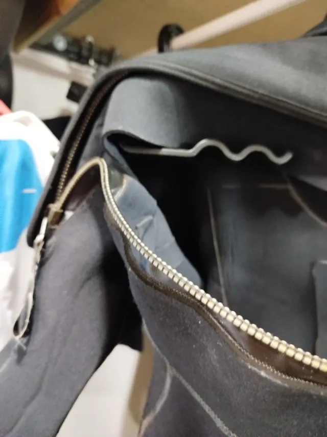 Traje Seco Subacqua Black Day