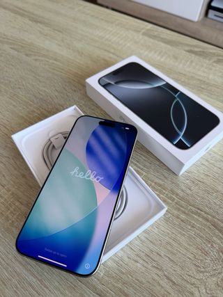 iPhone 16 Pro Max Blanco Titanio 256GB