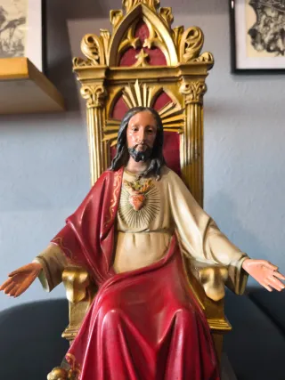 Sagrado Corazón de Jesús Entronizado Olot 54 cm