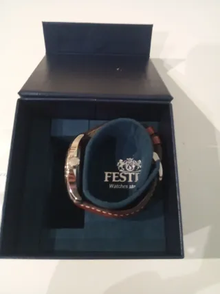 Reloj Festina Marrón y blanco a estrenar