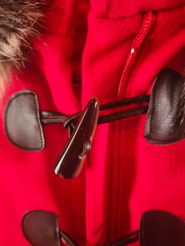 Abrigo paño rojo niña talla 8 años