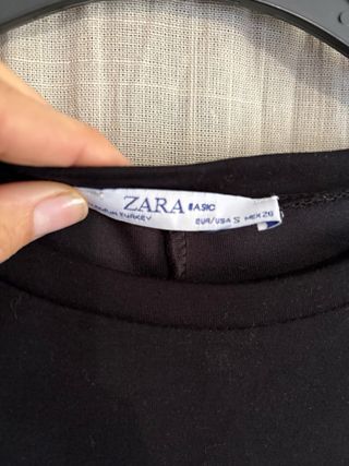Vestido Zara skater negro