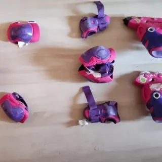 Patines rosas y morados talla niña de 5 años