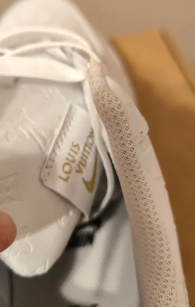 Air Force Vuitton nuove 44