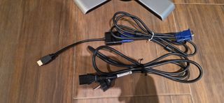 Monitor fabricado por Dell modelo 1908FPc LCD 19"