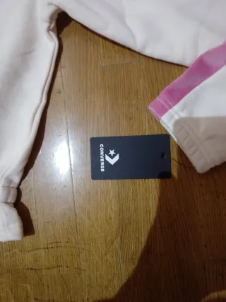 Sudadera Converse Blanca y Rosa sin estrenar