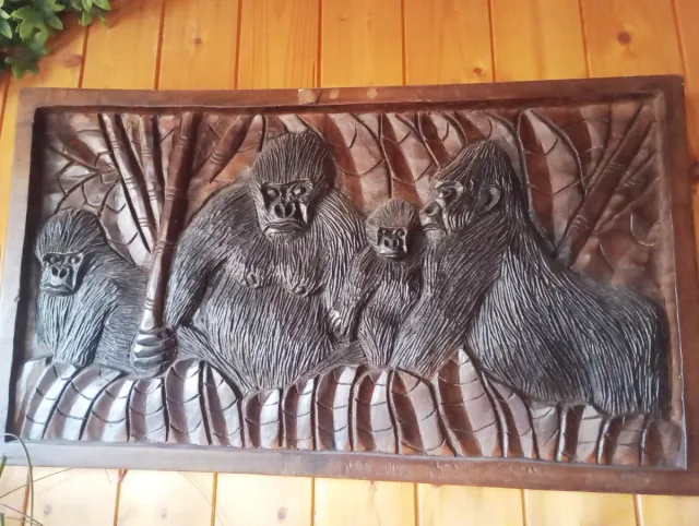 Quadro intagliato di gorilla in legno