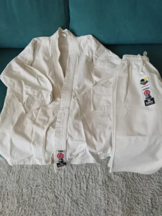 Traje Kárate Daedo Blanco