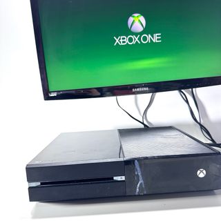 Xbox One 500 GB Console Con cavi