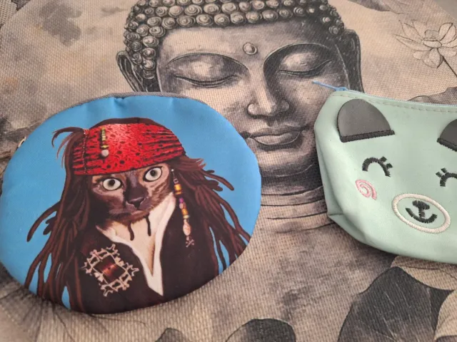 Dos monederos gato pirata Johnny Depp y perro