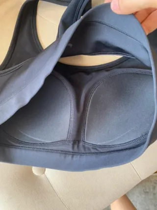 Top Nike Dri-Fit negro talla S