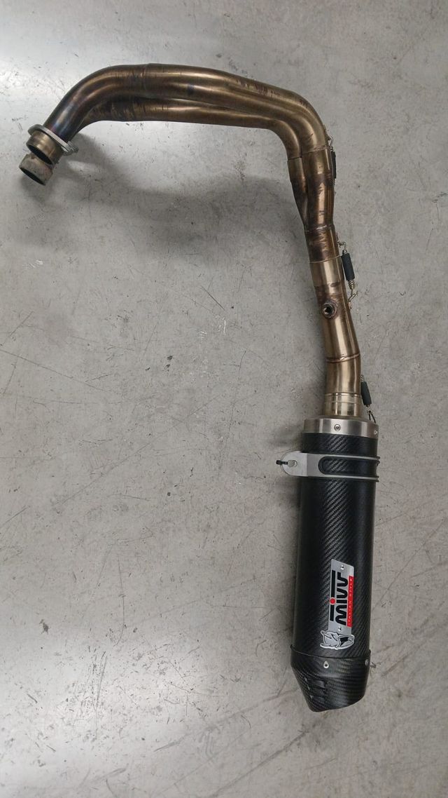 ESCAPE YAMAHA TRACER 7 MIVV