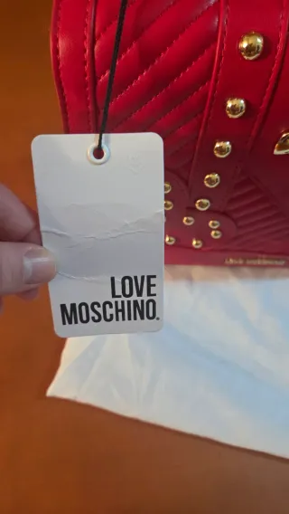 Bolso Love Moschino Rojo y Dorado