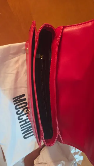 Bolso Love Moschino Rojo y Dorado