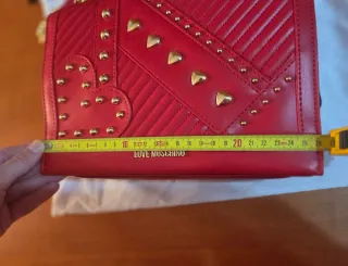 Bolso Love Moschino Rojo y Dorado