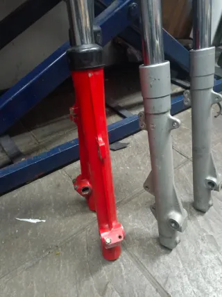 Motores guzzi 65c y 73c y horquilla marzócchi 35m