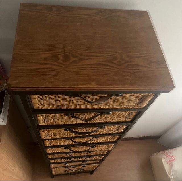 Cajonera Mimbre y Metal