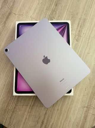 iPad Air M2 256GB Morado