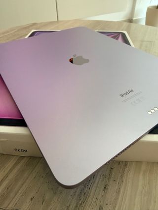 iPad Air M2 256GB Morado
