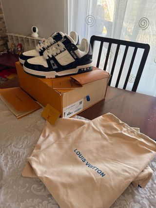 Zapatos Louis Vuitton Negros y Blancos