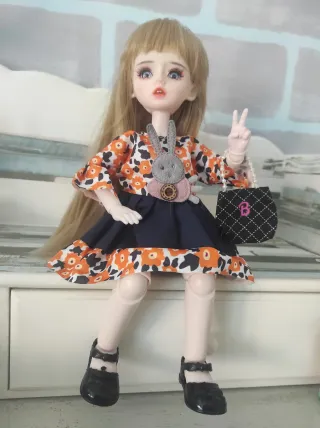 Muñeca articulada BJD ojos azules