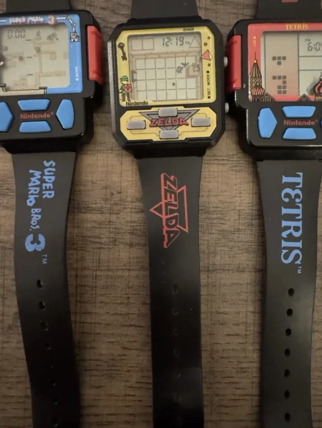 Orologi Nintendo Super Mario, Zelda, Tetris