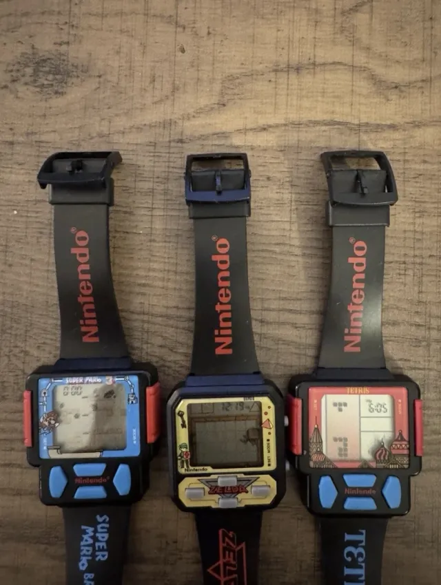 Orologi Nintendo Super Mario, Zelda, Tetris