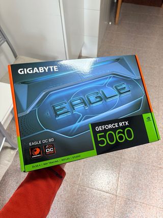 PC Gaming - Ryzen 7700 + RTX 5060 - Fractal North