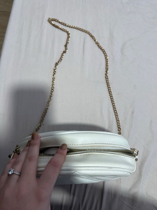 Bolso blanco acolchado